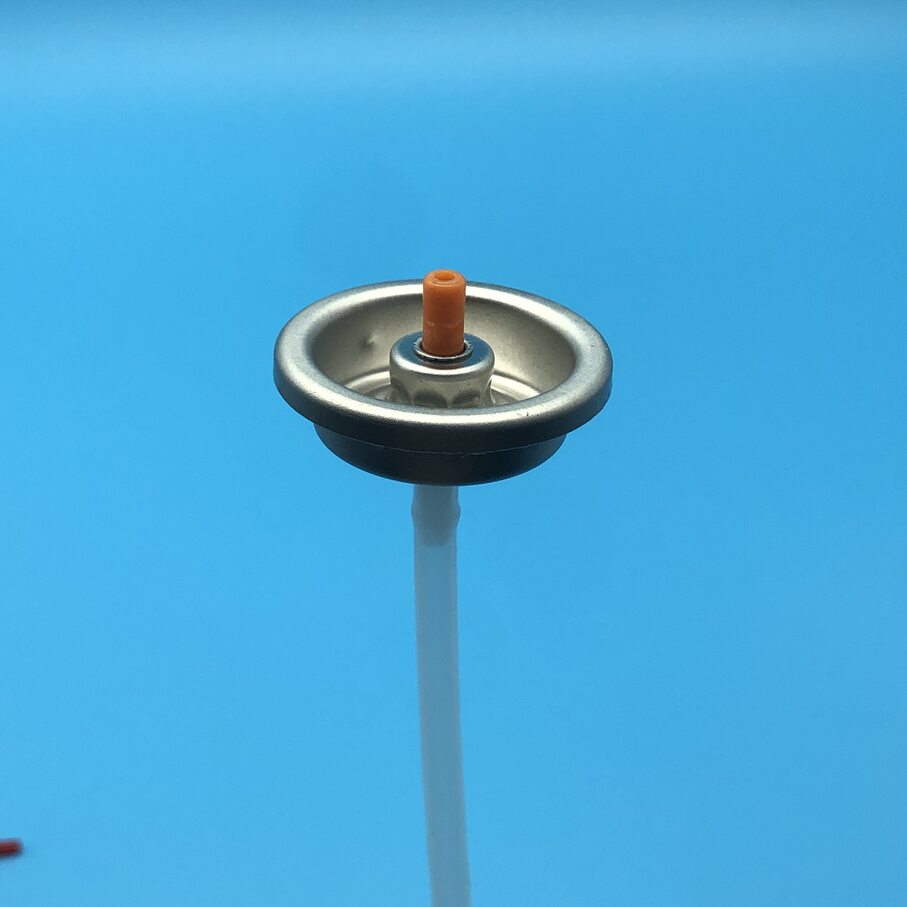 정확하고 자동화된 기화기 청소를 위한 마이크로프로세서 제어 밸브