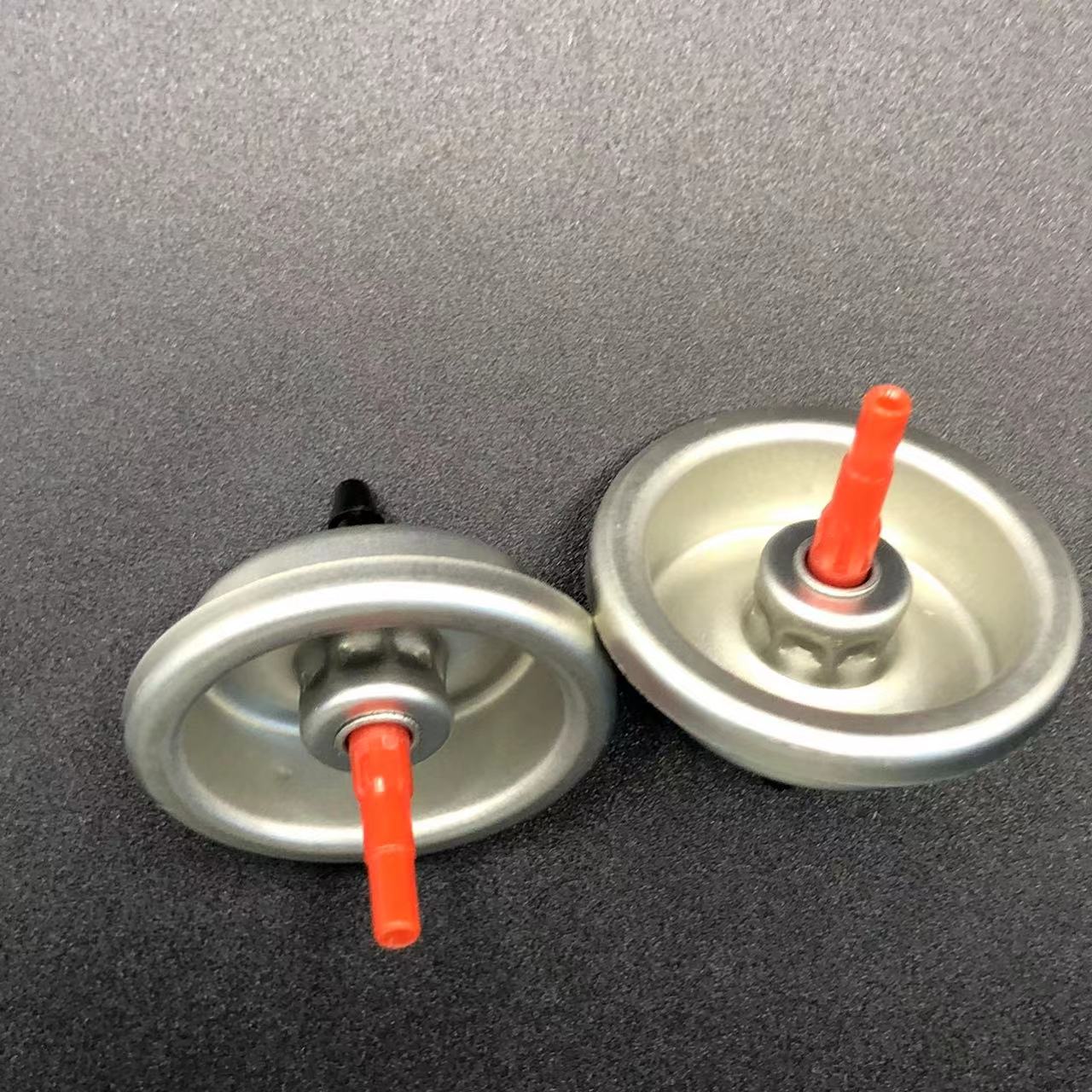 Клапан за пълнене на бутанова запалка с предпазна ключалка Сигурно и удобно решение за презареждане