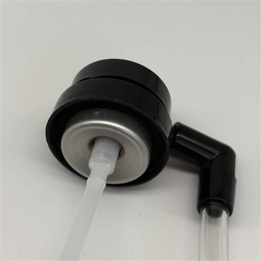 Efficient Tire Inflator Valve for Fleet Operators with Time-Saving Design