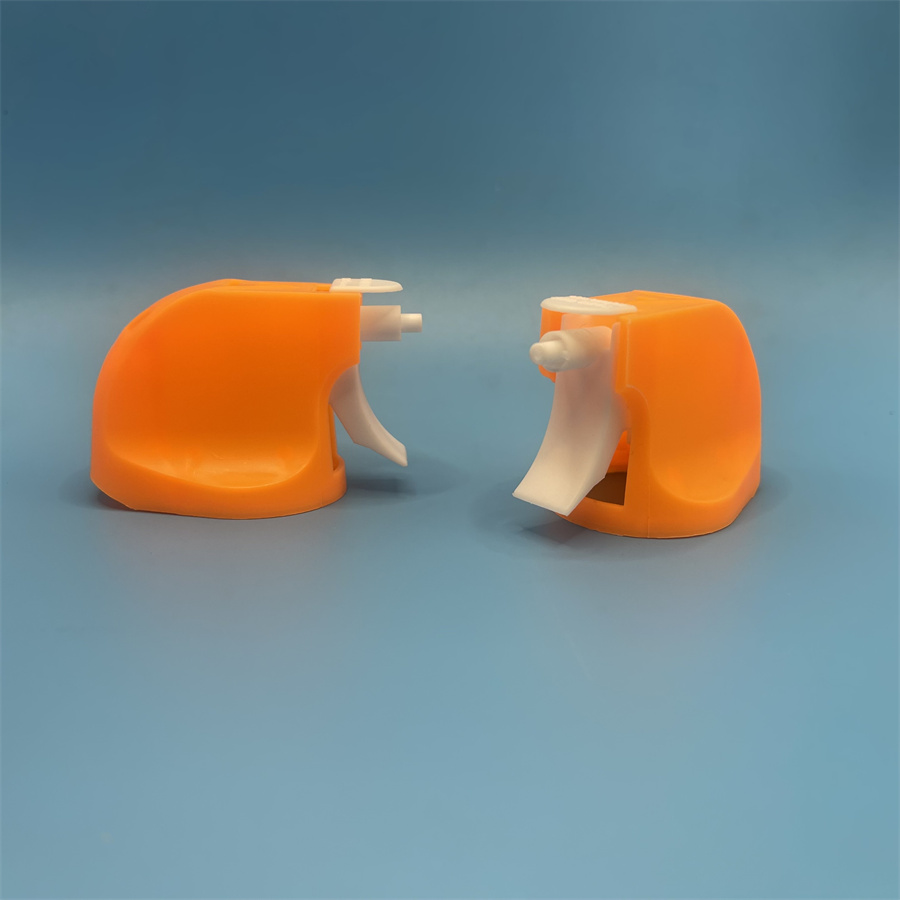 trigger spray valve (100)
