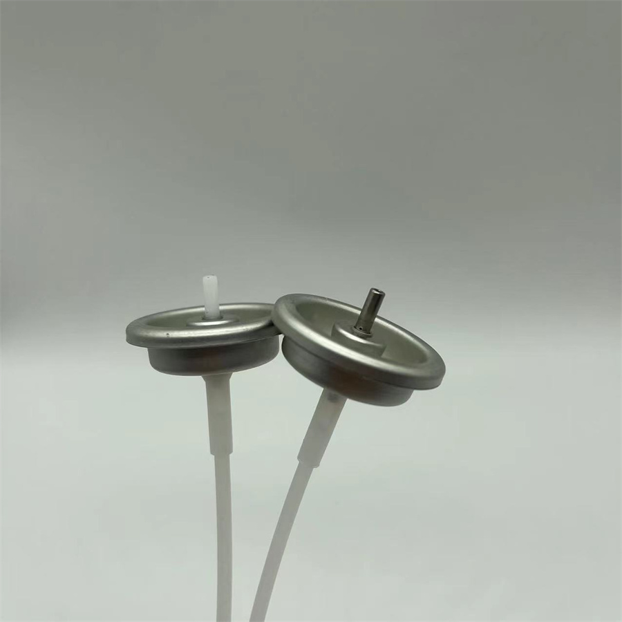 metering valve (152)