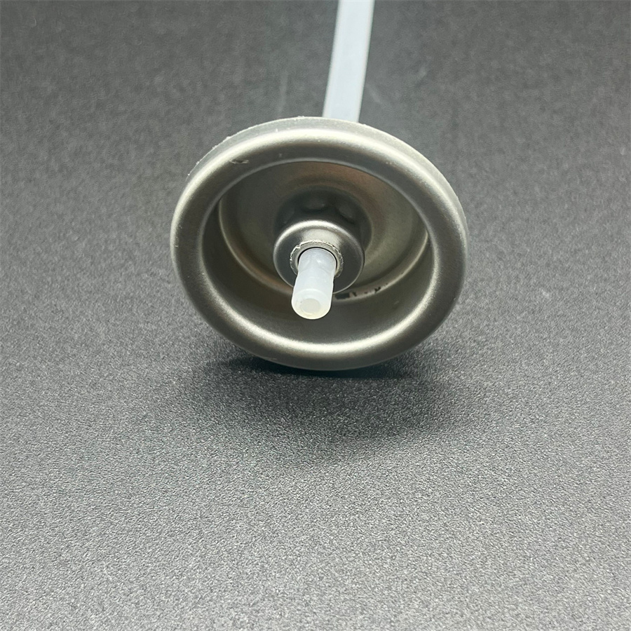 Eco-Friendly Dry Shampoo Aerosol Nozzle for Sustainable Living with Recyclable Materials and Efficient Dispensing