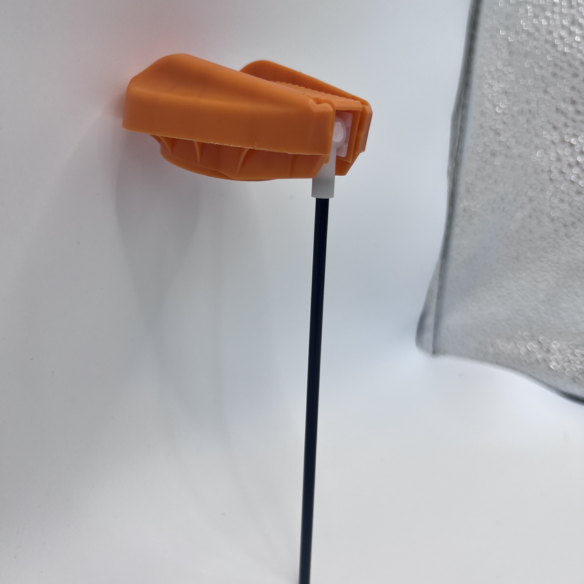 AEROSOL SPRAYER TRIGGER WITH TUBE AND LOCK (95)