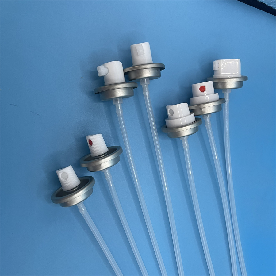 glue spray valve (105)