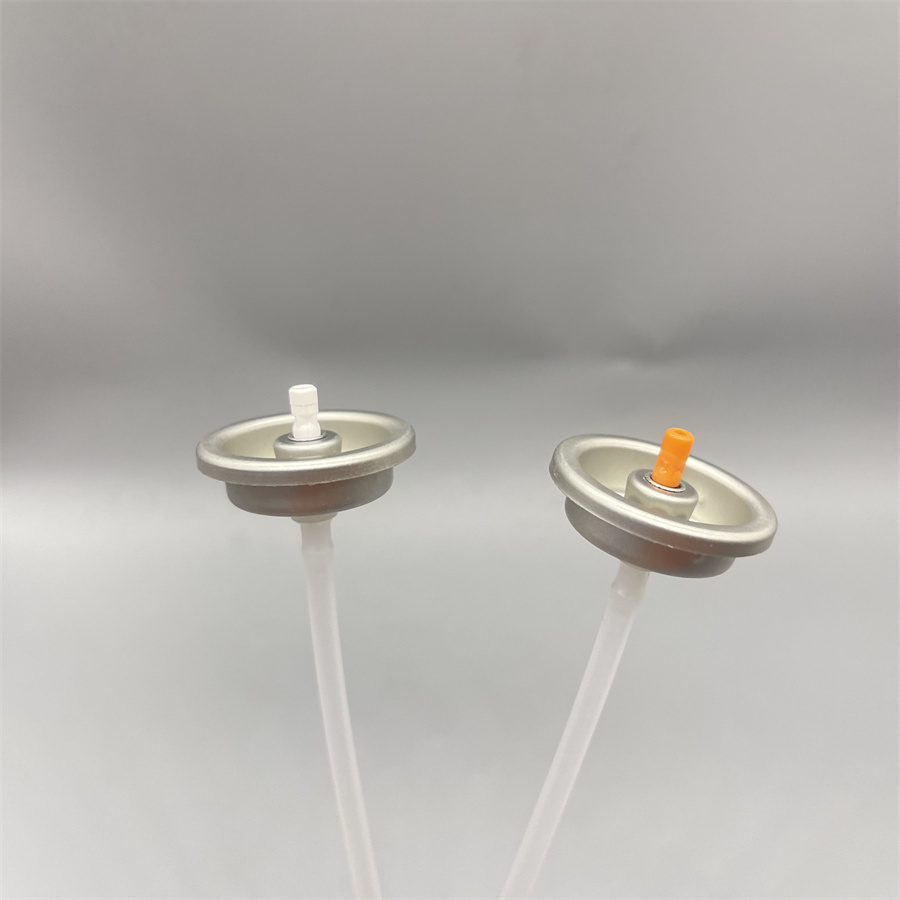 carburetor cleaner valve (105)