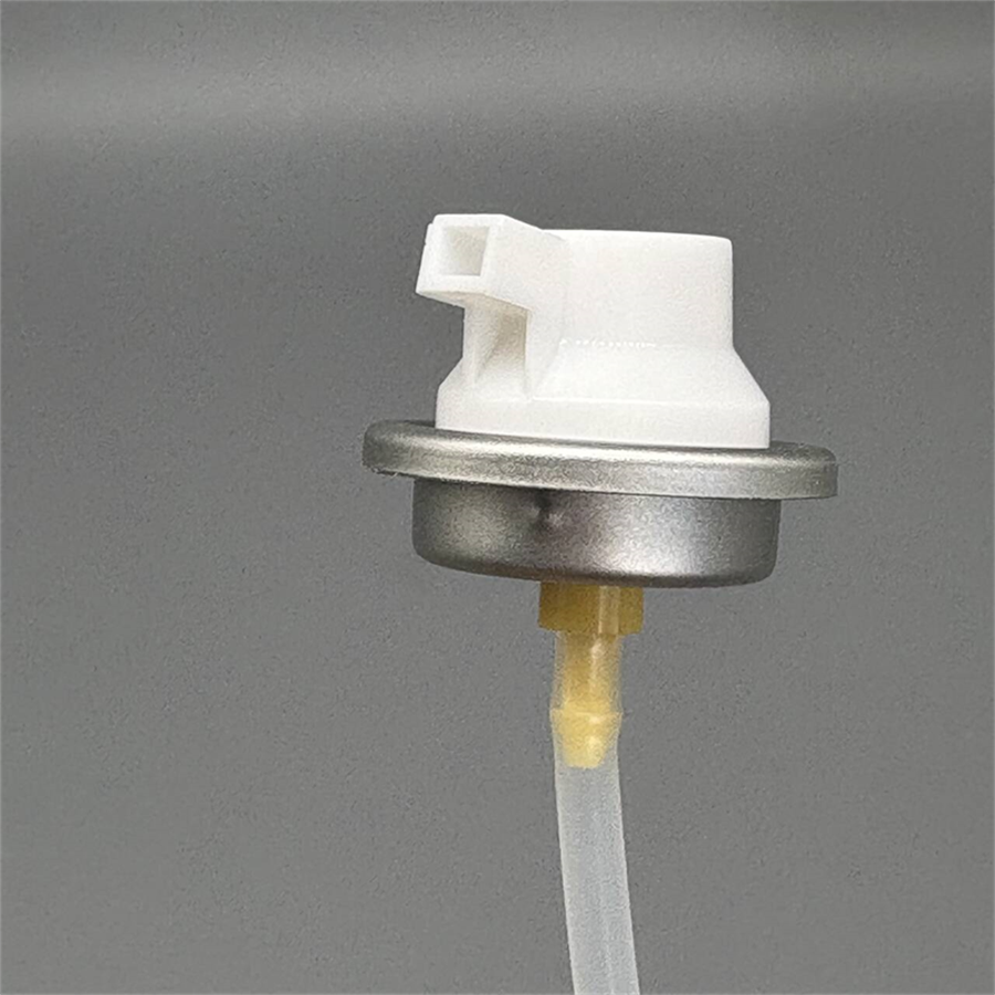 Compact Foam Cleaner Valve for Travelers with Leak-Proof Design