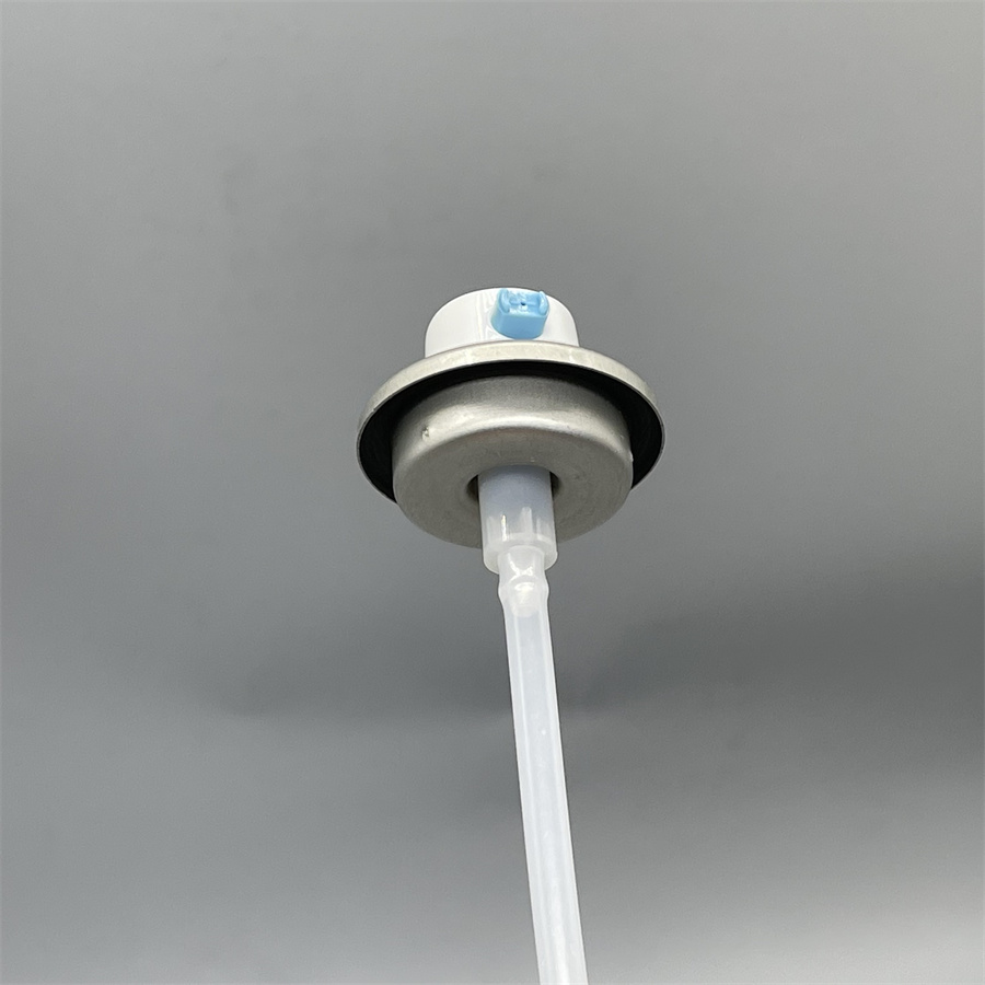 female paint valve (126)