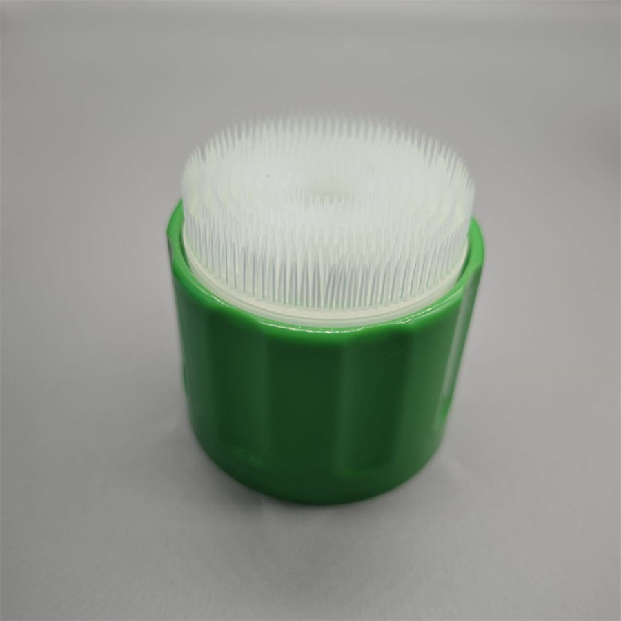 Foam cleaner valve38