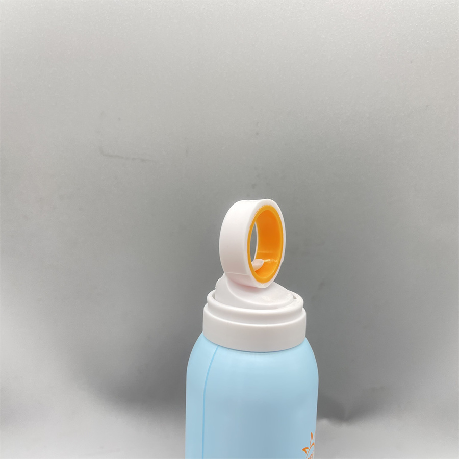 Moisturizing sunscreen spray valve (152)