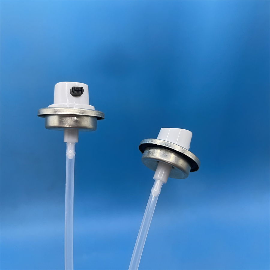 female glue spray valve (106)