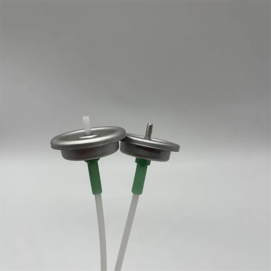 metering valve (137)
