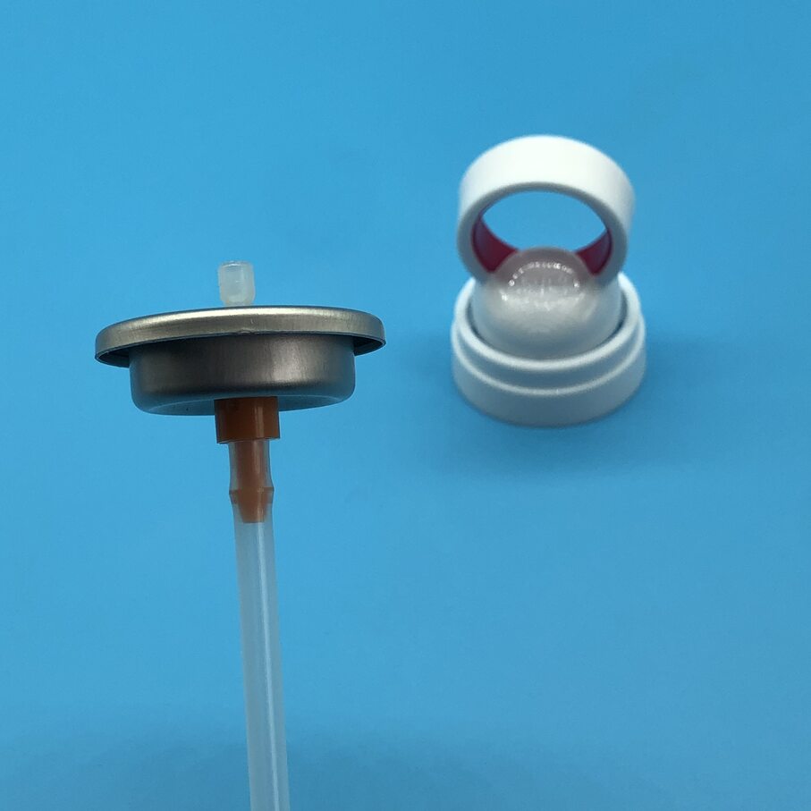 Moisturizing sunscreen spray valve (130)