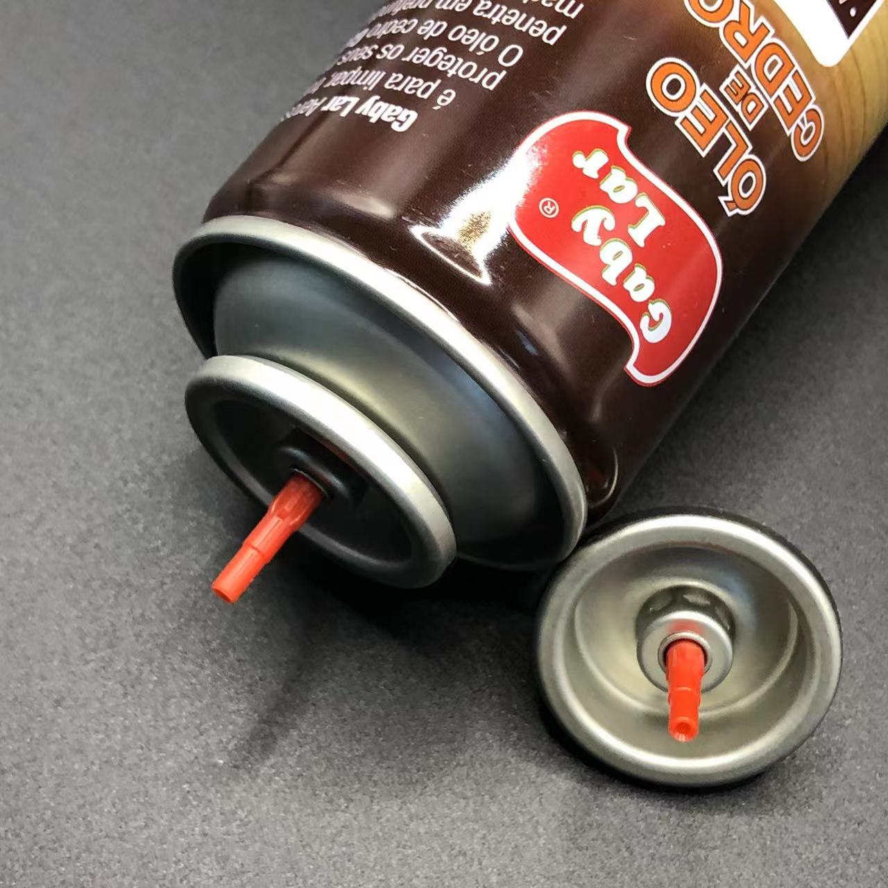 Butan Gas Lighter Refill Ventil mat justierbarer Flamekontroll Customizable Refilling a Flame Intensitéit