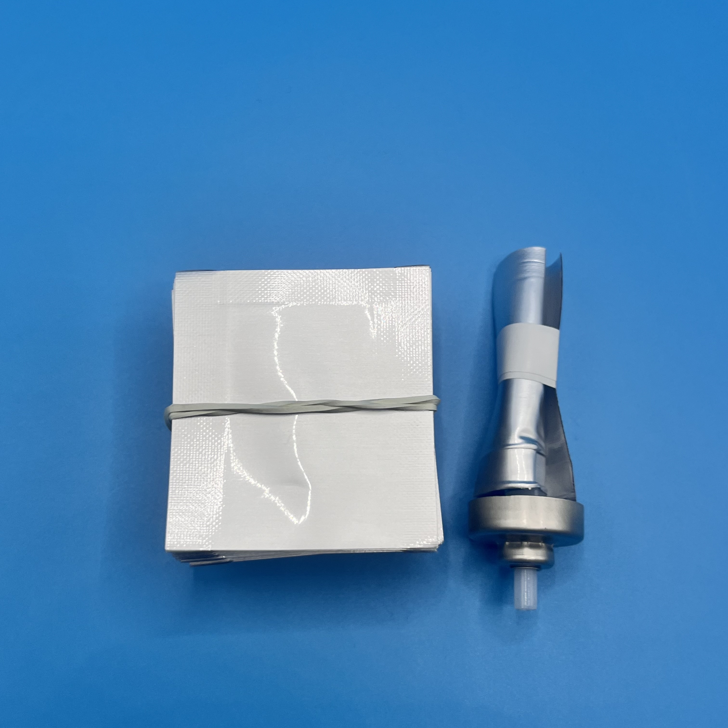 Prilagodljiva vrečka na embalaži ventila za prilagojene rešitve