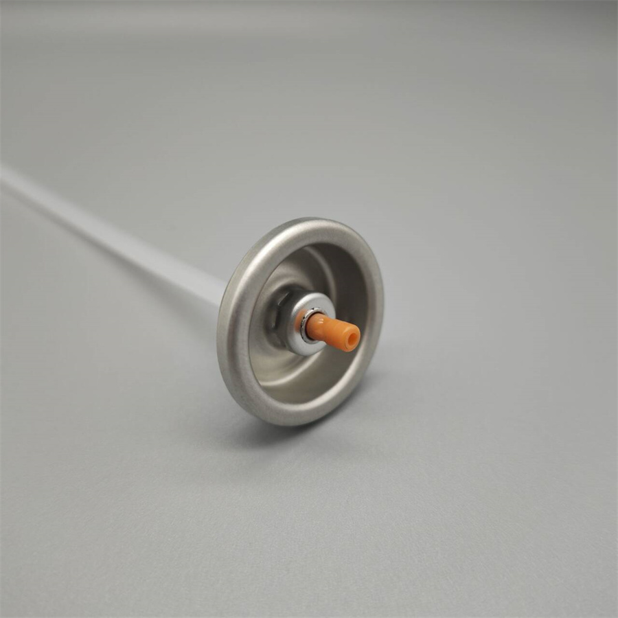 Precision Spray Control Device for Dashboard Detailing
