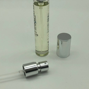 Innovativa pompa di profumo per una dispersione di fragranze squisite - Perfetta per flaconi di profumo, spray per il corpo e prodotti per la cura personale - Qualità superiore e caratteristiche personalizzabili
