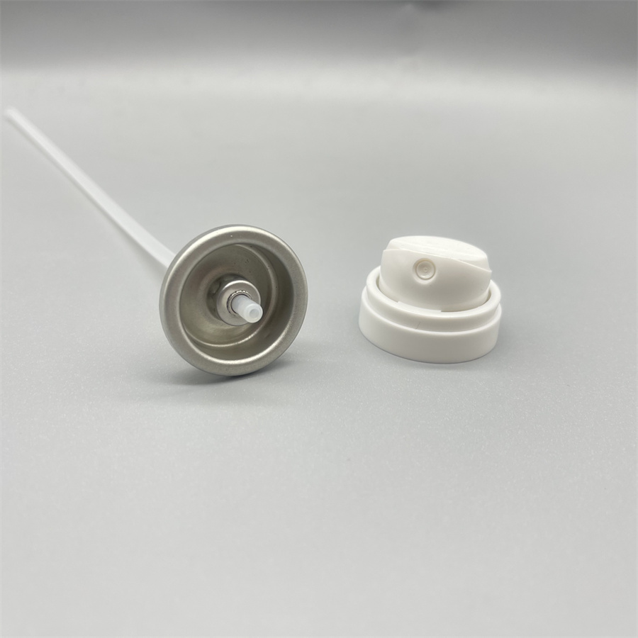 body spray valve with actuator (42)