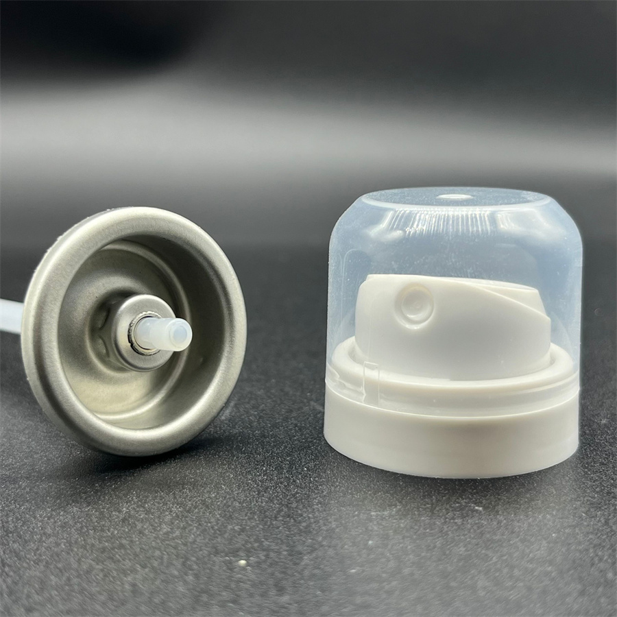Dry shampoo valve actuator (39)