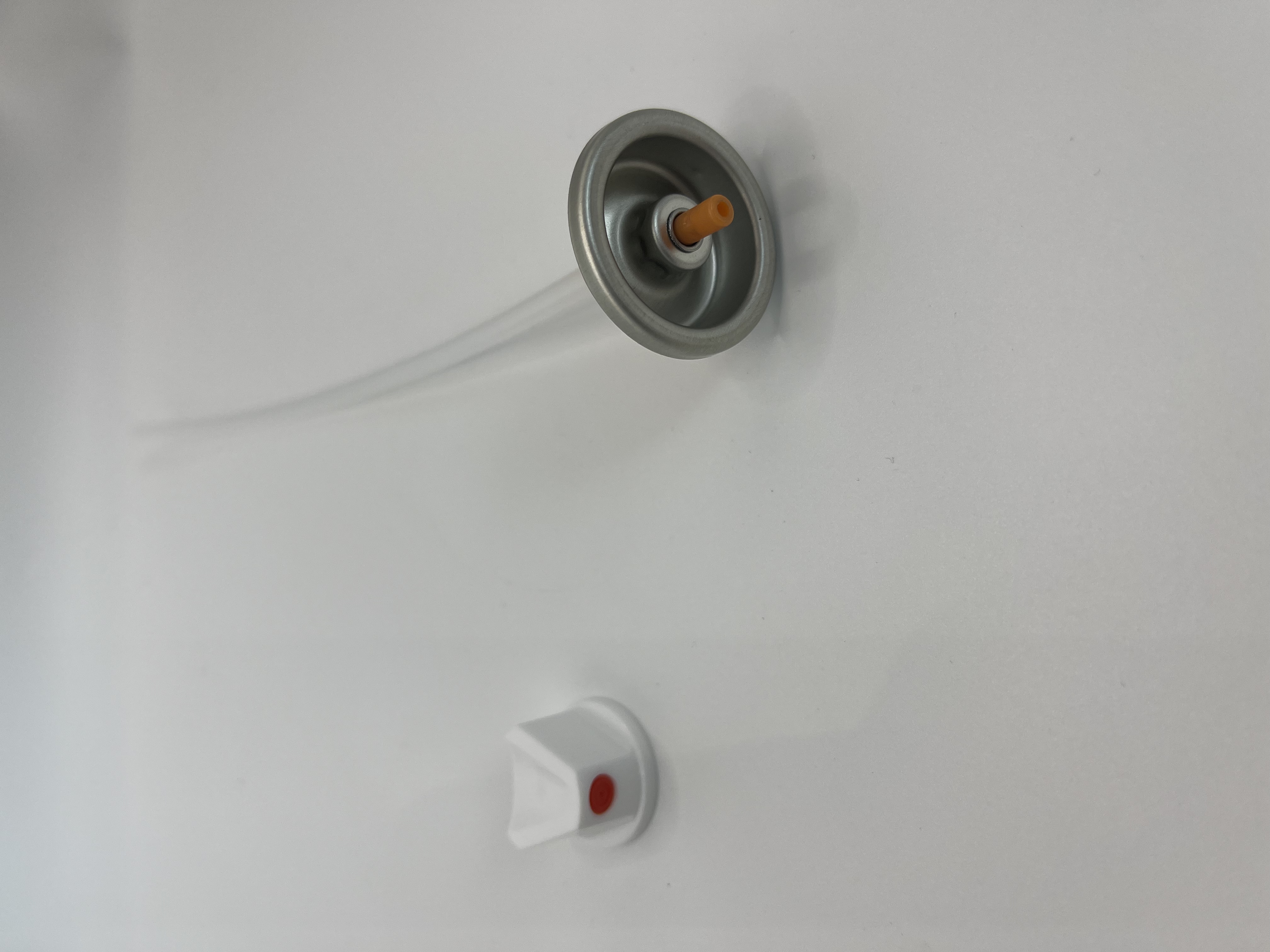Kompakten električni razpršilec barve, prenosna in vsestranska rešitev za barvanje