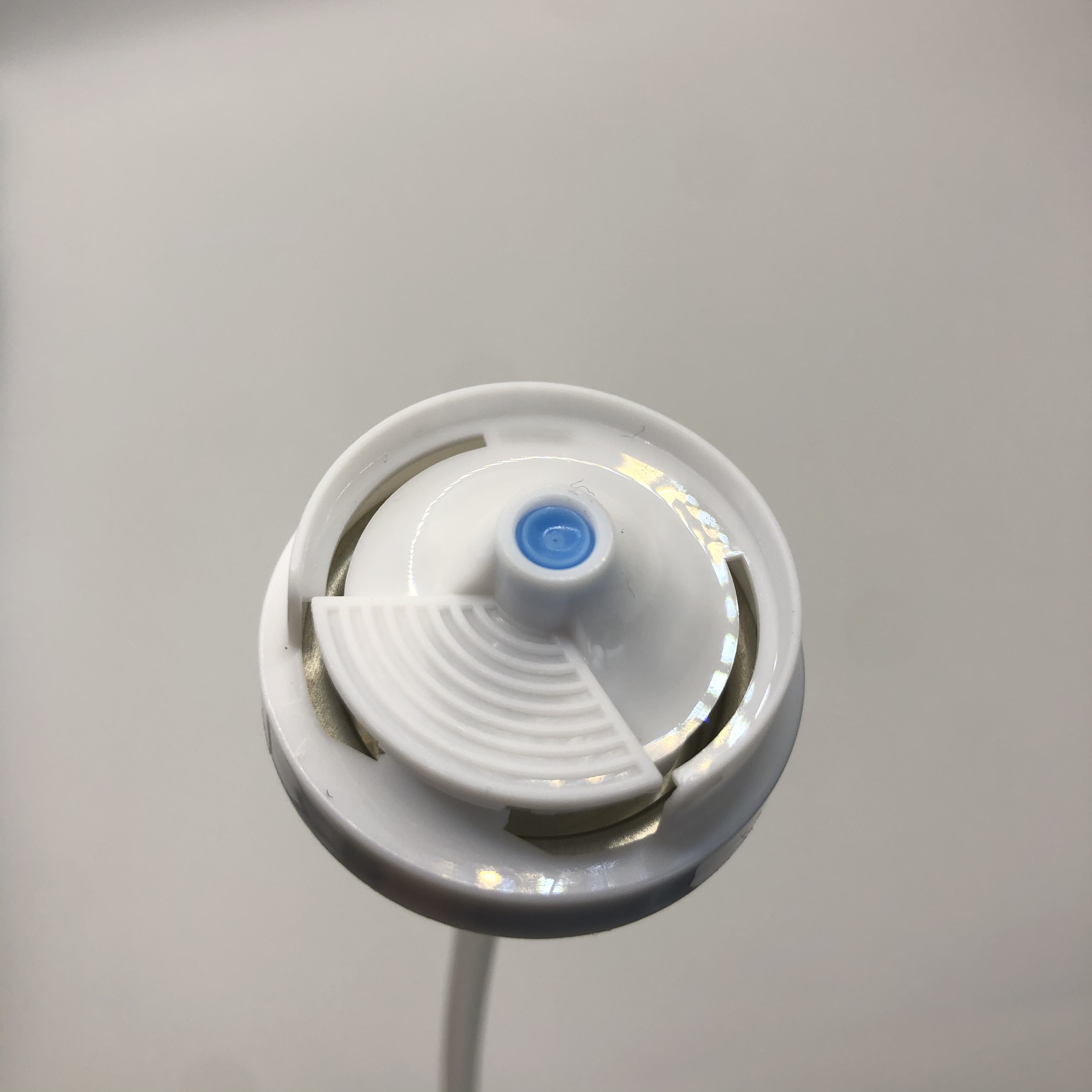 Advanced Antibacterial Deodorant Valve for Luxury Body Sprays & Skincare Mists with Microbial Growth Inhibition and Silent Spray Technology