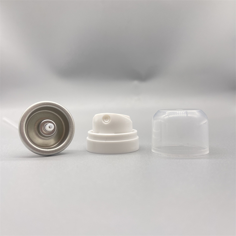 body spray valve with actuator (34)