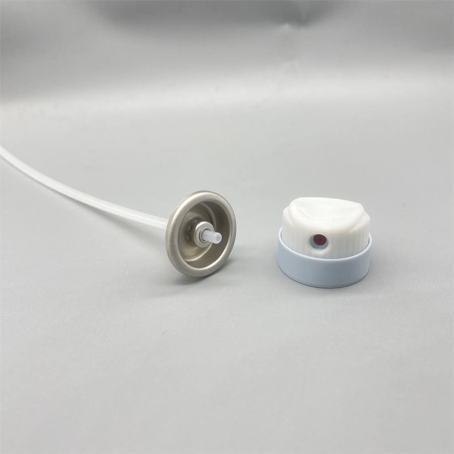 Moisturizing sunscreen spray valve (48)