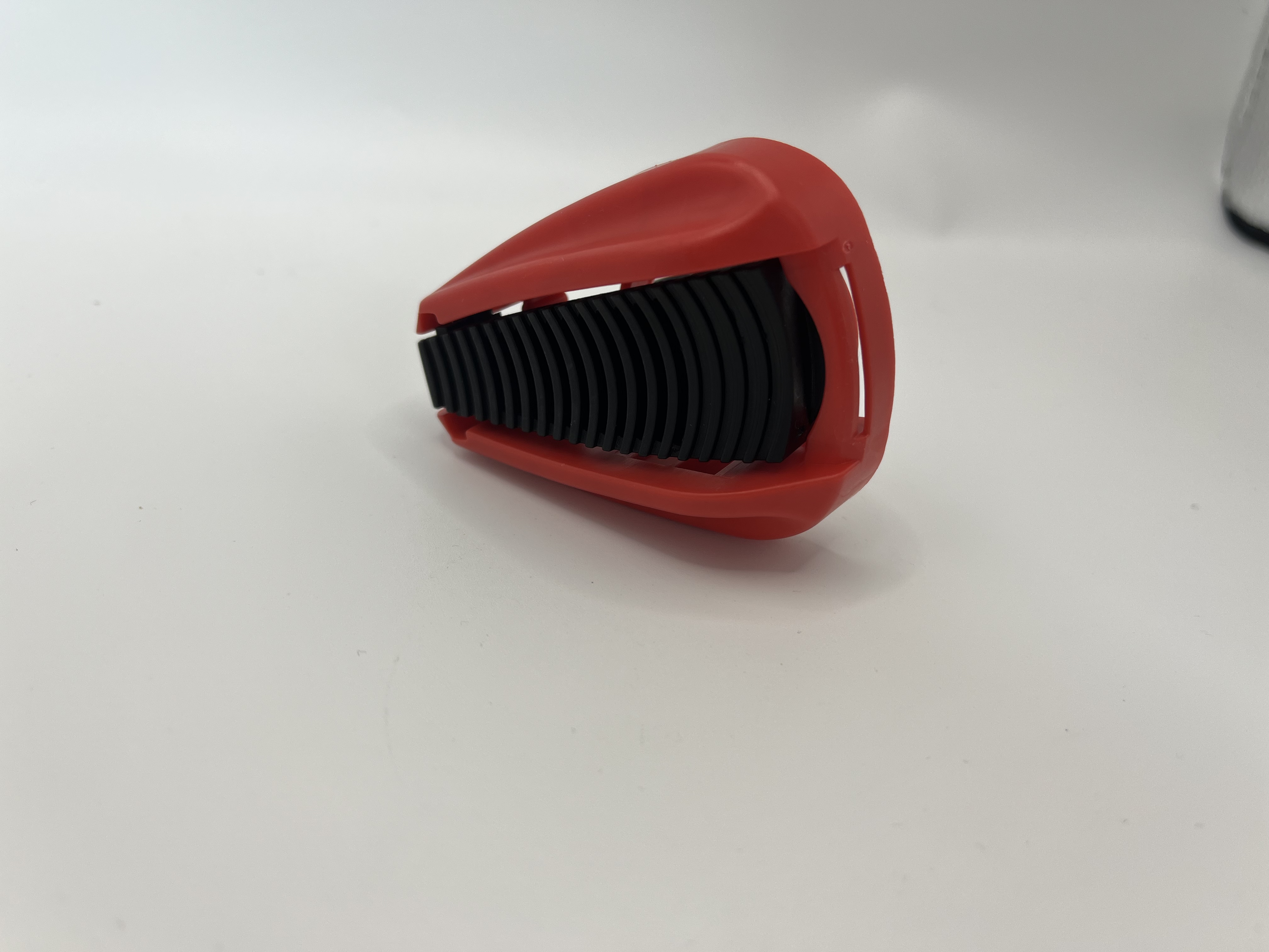 High-Pressure Aerosol Spray Nozzle for Automotive Cleaning - Versatile Cleaning Tool