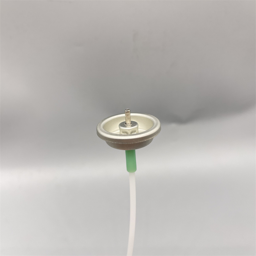 metering valve (118)