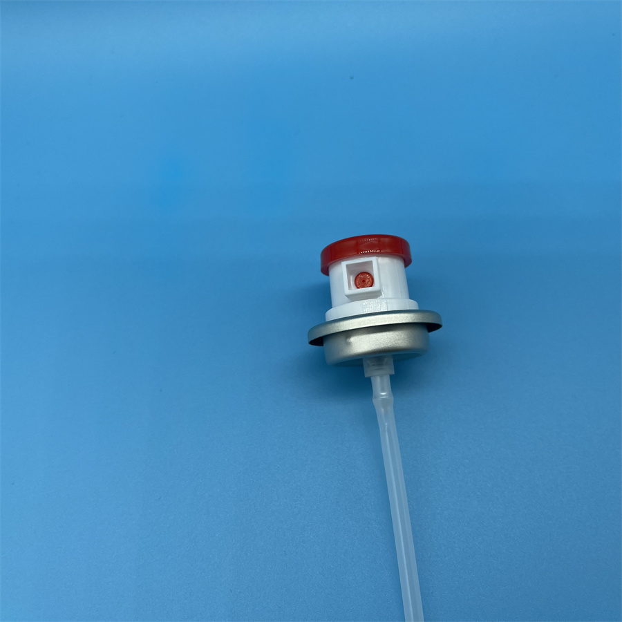 Shoes socks cleaning valve actuator (18)
