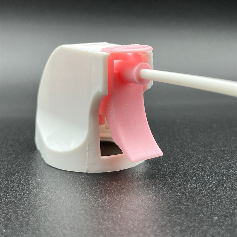 Precision Air Conditioner Cleaning Agent Valve for Refrigerant System Maintenance with Adjustable Flow Control