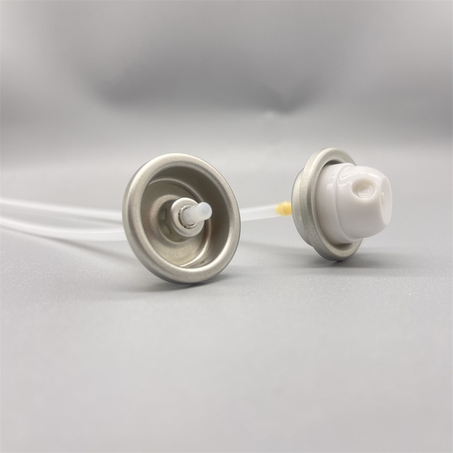 body spray valve with actuator (107)