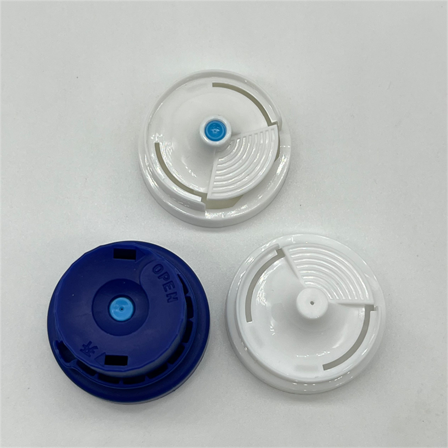 Innovative Car Antibacterial Deodorant Valve for Families with Enhanced Air Quality