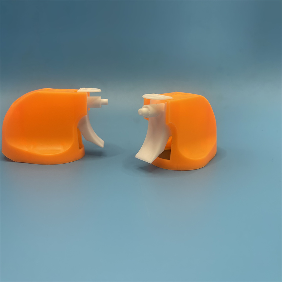 trigger spray valve (99)