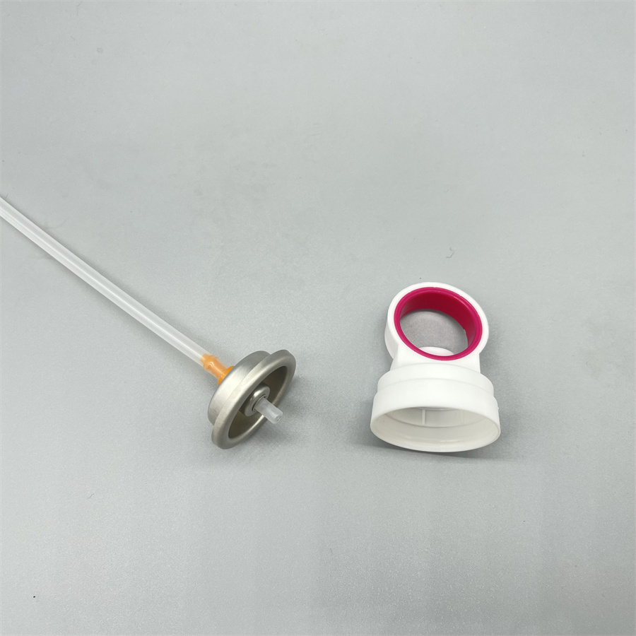 Moisturizing sunscreen spray valve (129)