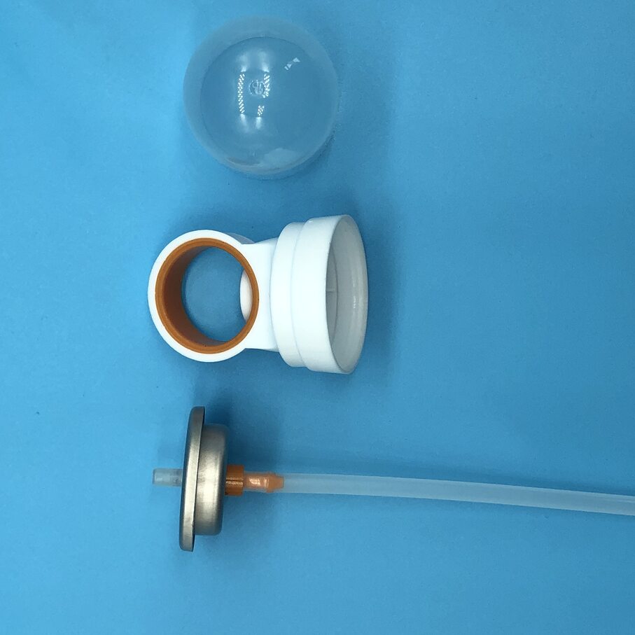 Иновативен клапан за пръскане със слънцезащитен крем с непропусклив дизайн - Подобрена защита и лесно разпръскване - Перфектен за използване на плажа и край басейна